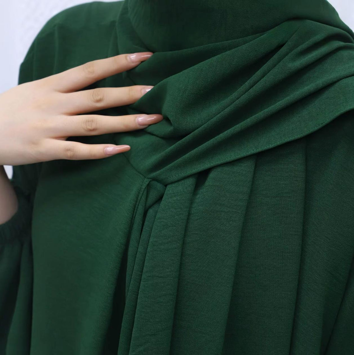 Flowing One Size Abaya – Modest Loose Fit Muslim Maxi Dress with Wide Sleeves for Women