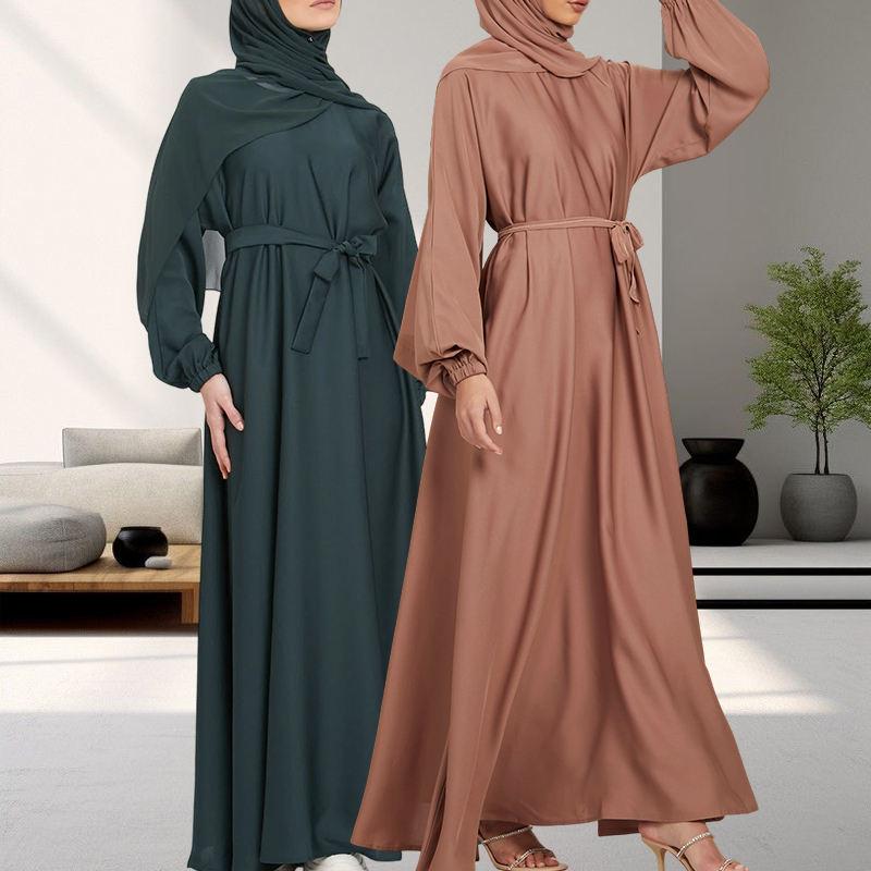Full-length closed Abaya with detachable waist belt, side pockets and Elastic cuffs